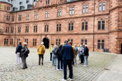 Bild-Schloss-Aschaffenburg-Innenhof2265-Copy