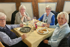 Dif- Vereinswanderung 54