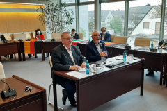 v.l: Bürgermeister Stephan Hinz und Präsident Claus Berg